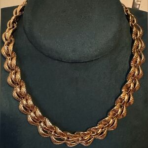 Vintage Monet Gold Tone Chain Necklace